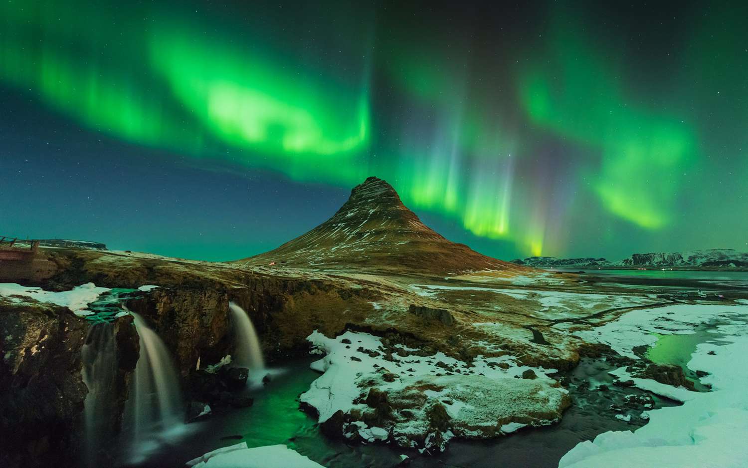 Fantasías Ocultas y Auroras Boreales