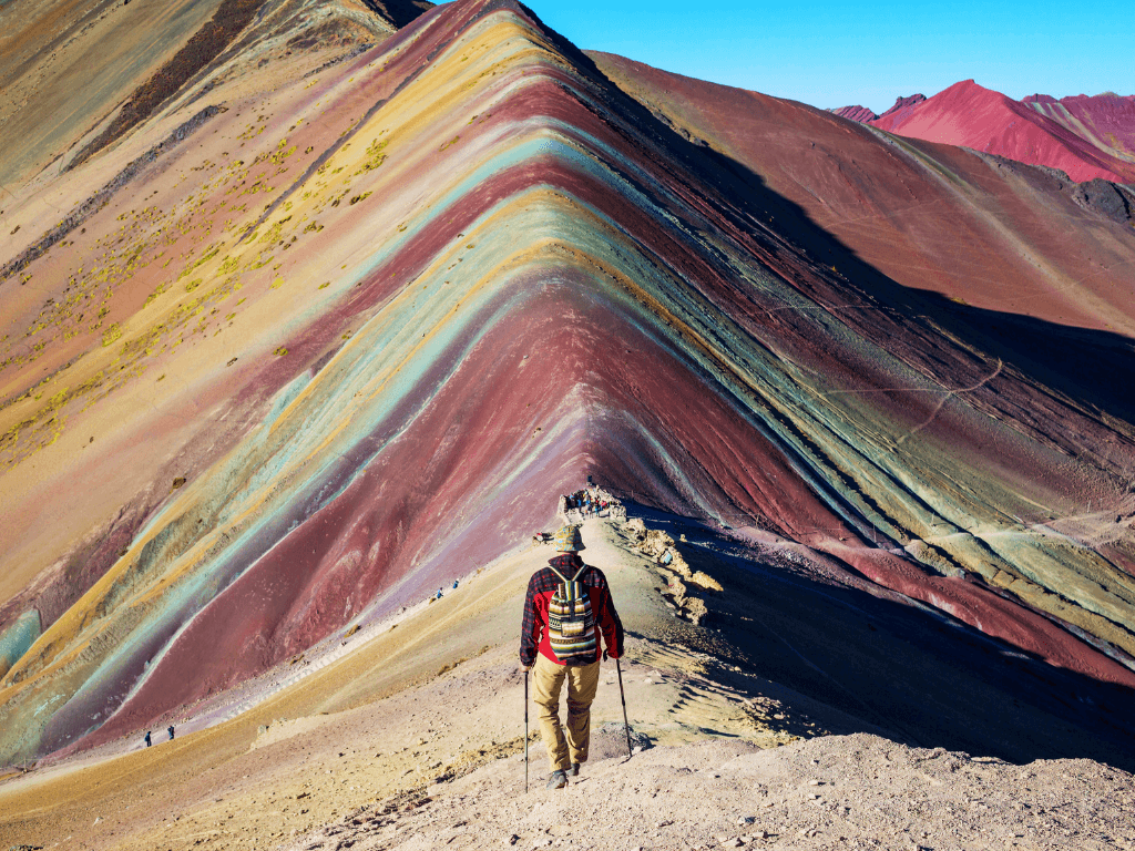 Perú con Montaña de 7 Colores